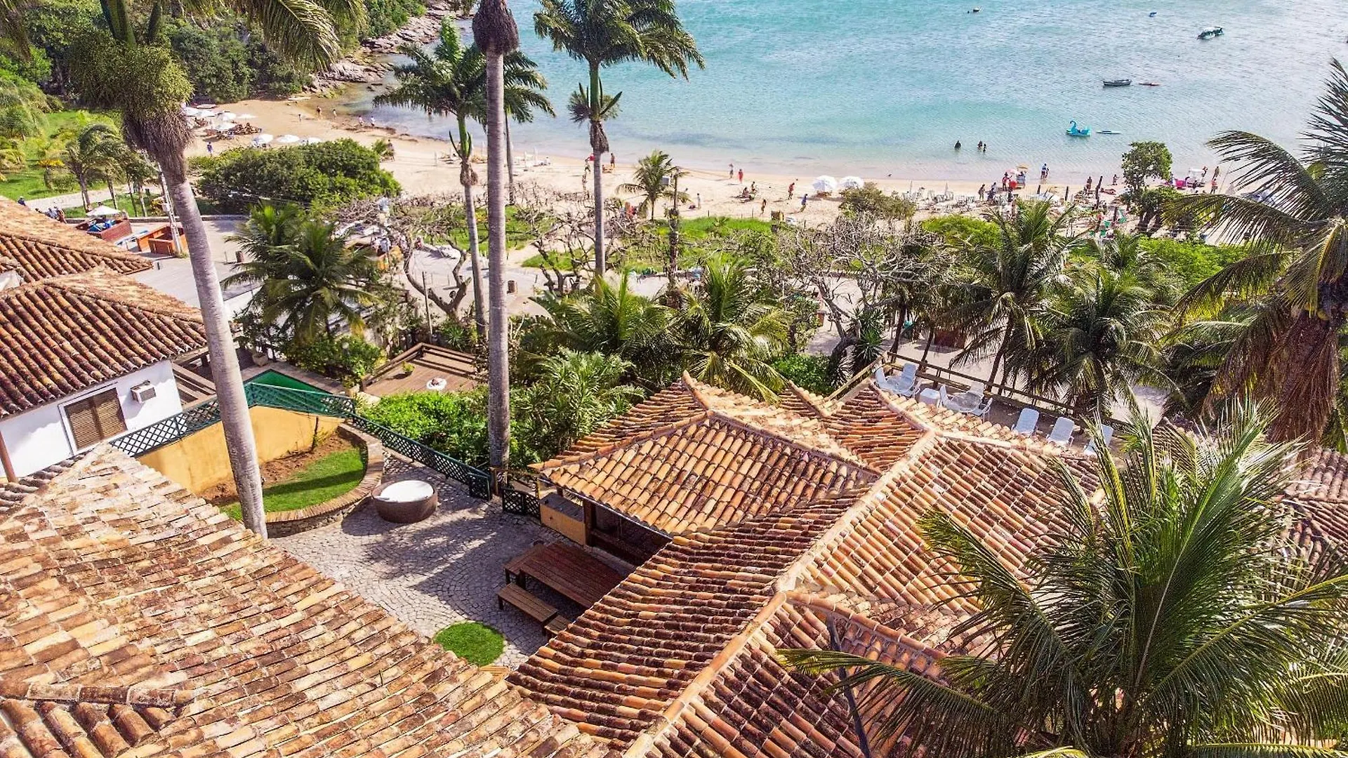 Bz81 Pe Na Areia Na Praia Da Ferradura! Búzios 0*,  Brazylia